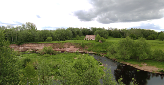 II надпойменная терраса в долине реки Тосны (общий вид, уступ)